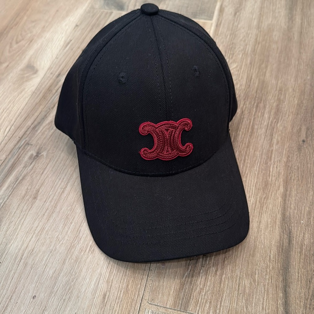 Letter C Strapback Hat Black Adjustable l